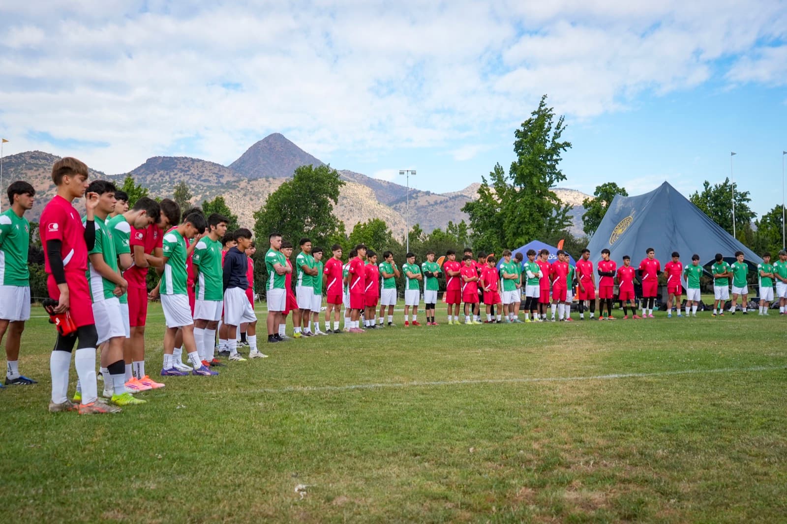 80 jugadores de todo Chile formados en el Chile Showcase 2025